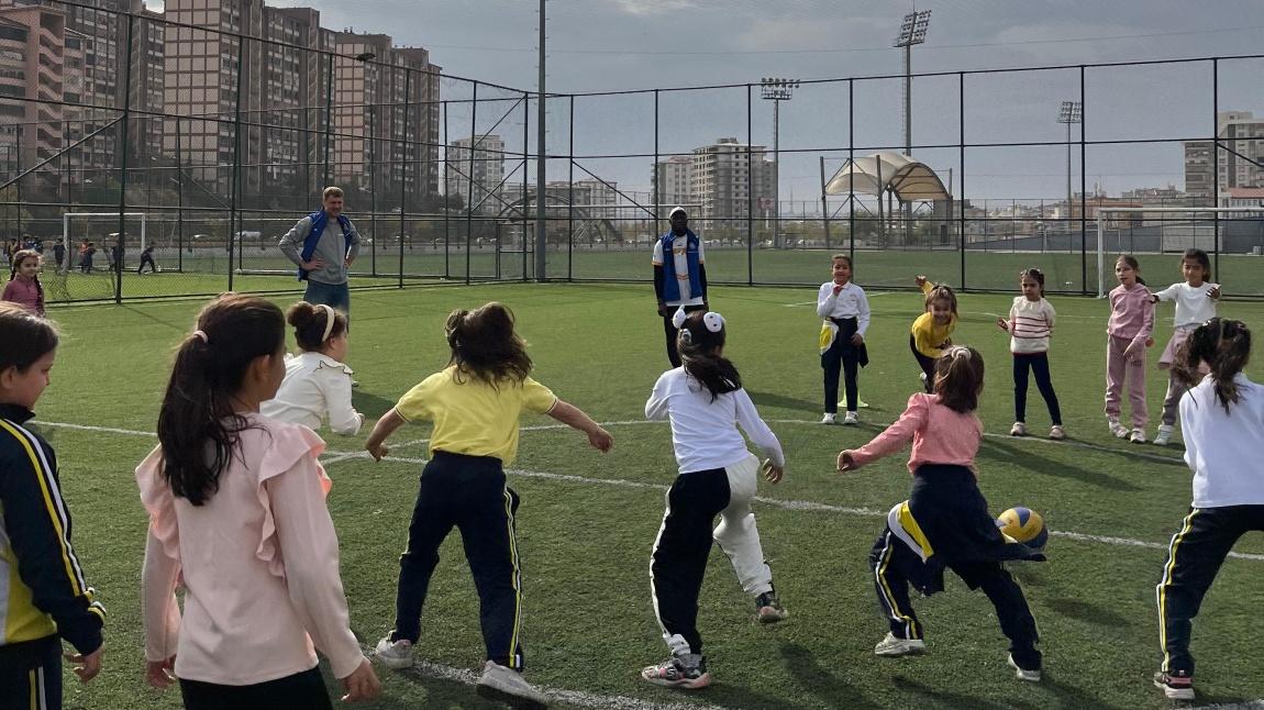 Okulumuz 3B sınıfı öğrencileri Gaziantep Gençlik Merkezinde...